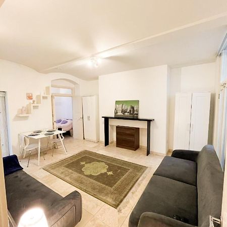 Apartment Moments From Hyde Park Londra Exterior foto