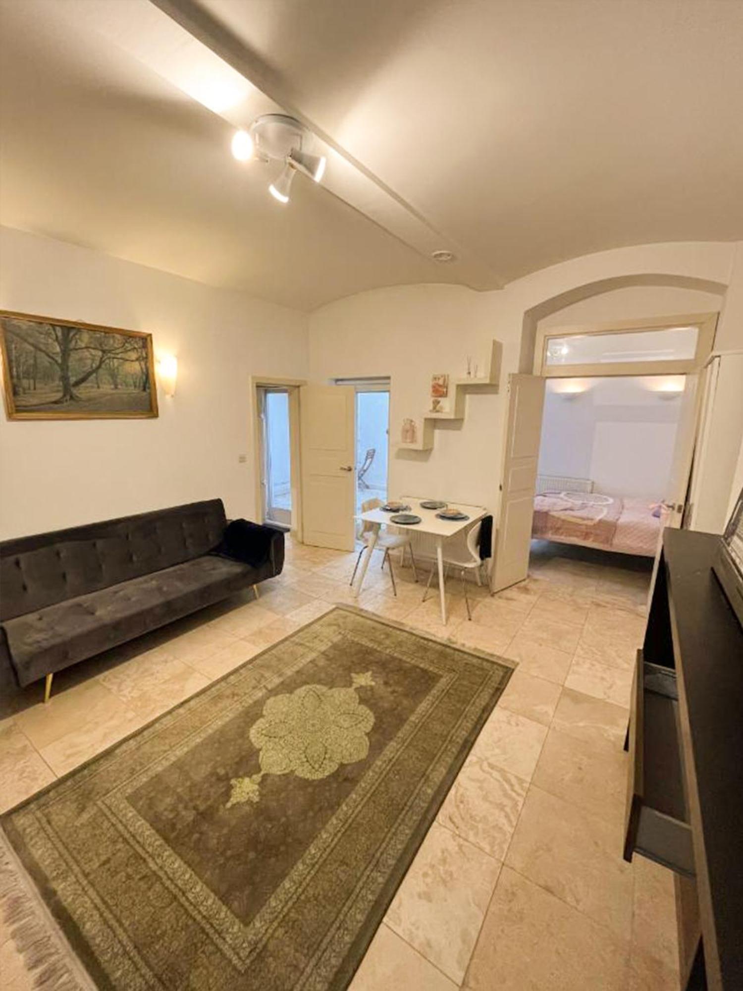 Apartment Moments From Hyde Park Londra Exterior foto